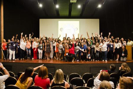 A Associação Cidade Escola Aprendiz, por meio do Projeto Aluno Presente, realizou o Seminário Internacional Aluno Presente, que aconteceru no dia 22 de novembro no Rio de Janeiro, das 8h30 às 17h00, no auditório da Fundação Casa de Rui Barbosa.